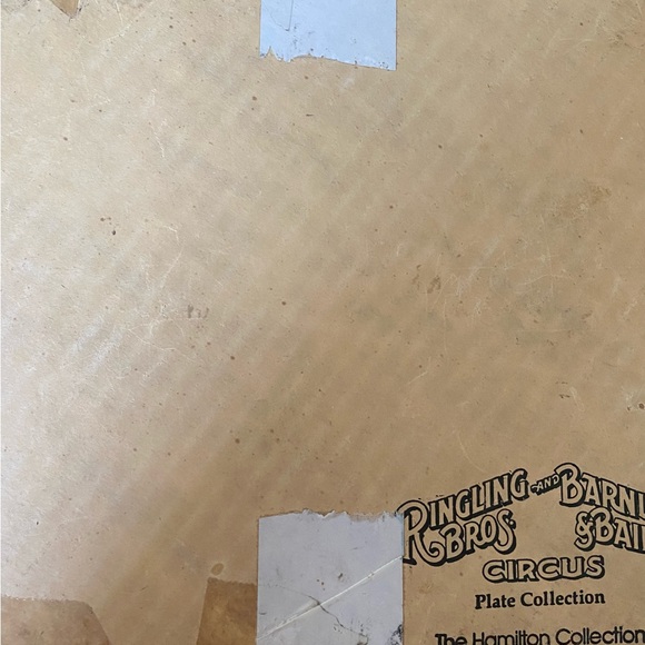 Hamilton Collection Plate, Jumbo 1983 - Picture 11 of 11